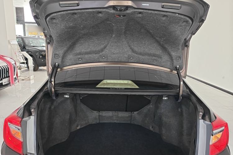 Used Honda Crider 2013 1.8L automatic luxury edition Trunk
