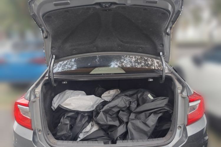 Used Honda Crider 2013 1.8L automatic comfort version Trunk