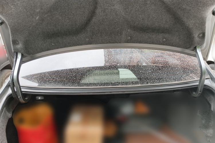 Used Honda Crider 2013 1.8L automatic luxury edition Trunk