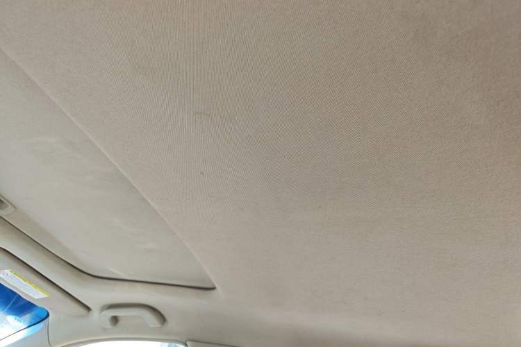 Used Honda Crider 2013 1.8L automatic luxury edition Headliner