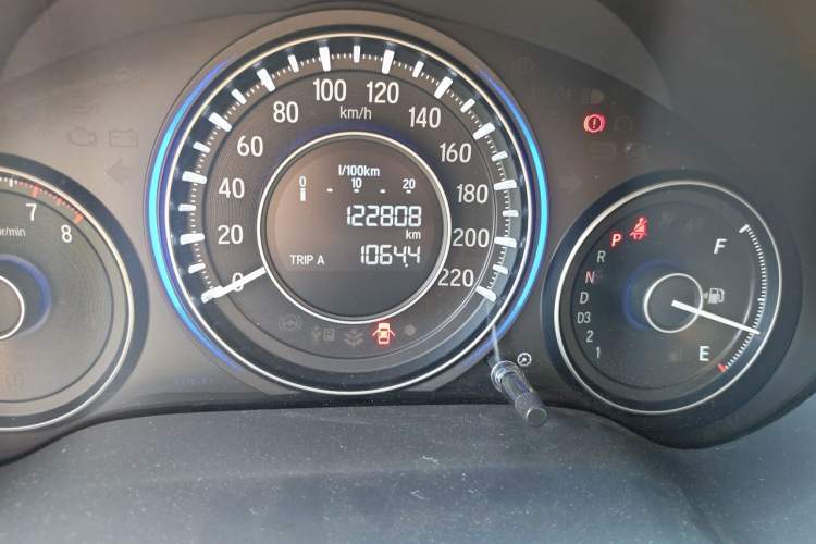 Used Honda Crider 2013 1.8L automatic luxury edition Odometer Close Up
