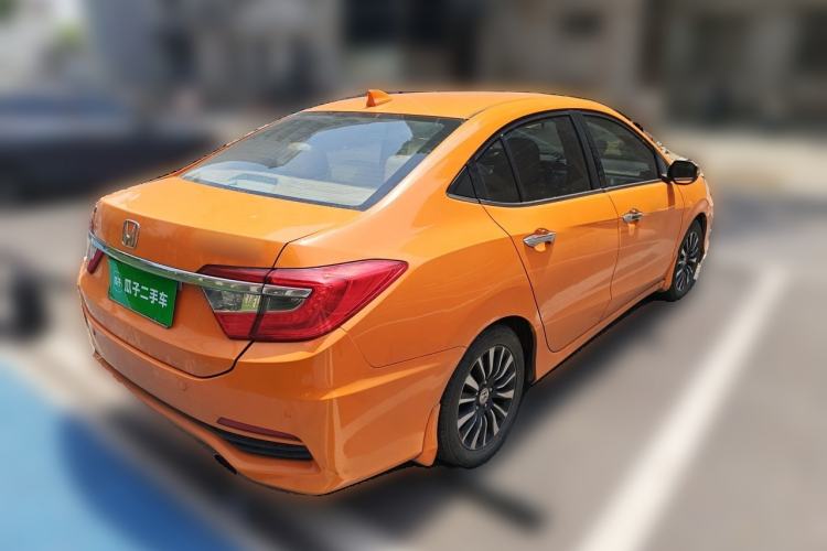 Used Honda Crider 2013 1.8L automatic luxury edition Rear Right 45 Deg