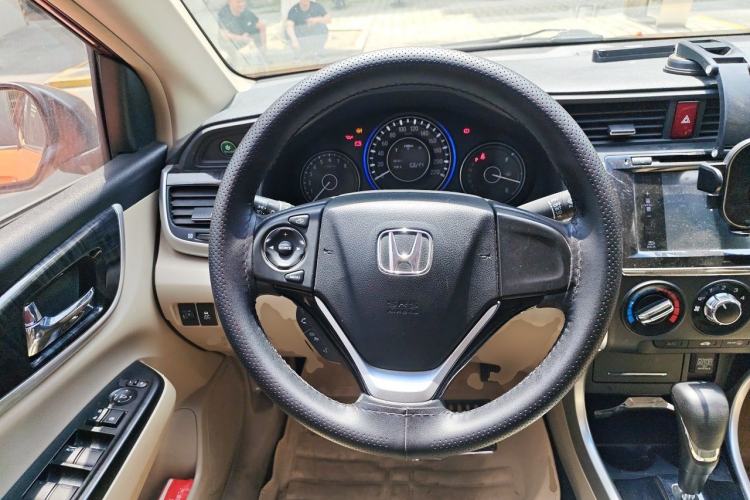 Used Honda Crider 2013 1.8L automatic luxury edition Steering Wheel