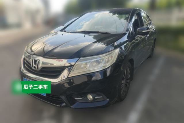 Używany Honda Crider 2013 1.8L automatic luxury edition