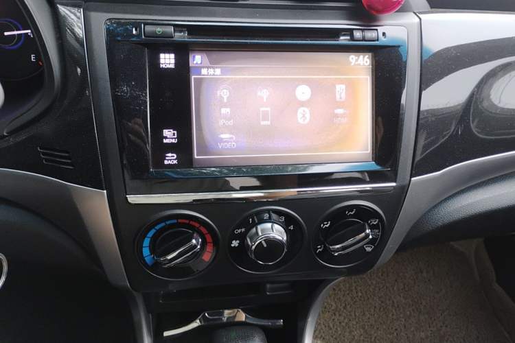 Used Honda Crider 2013 1.8L automatic comfort version Audio And AC Panel