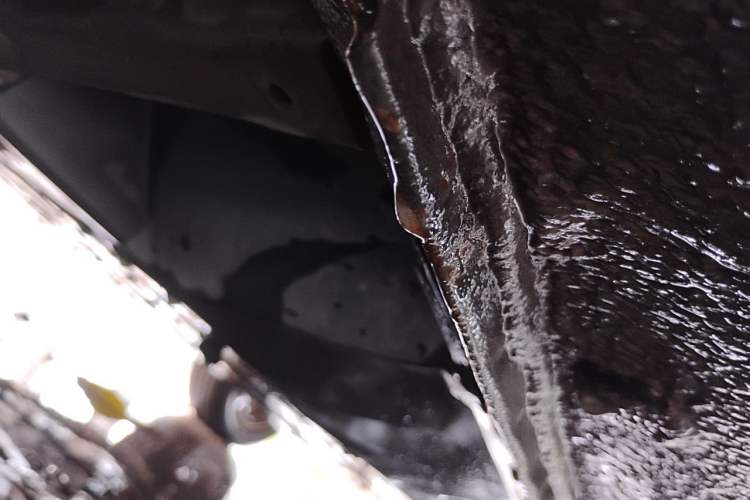 Used Honda Crider 2013 1.8L automatic comfort version Chassis Front Left