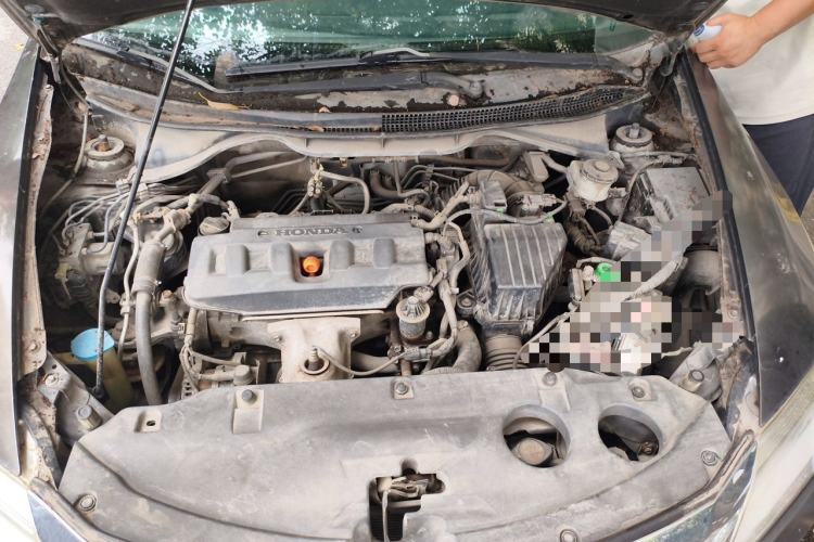 Used Honda Crider 2013 1.8L automatic luxury edition Engine Bay