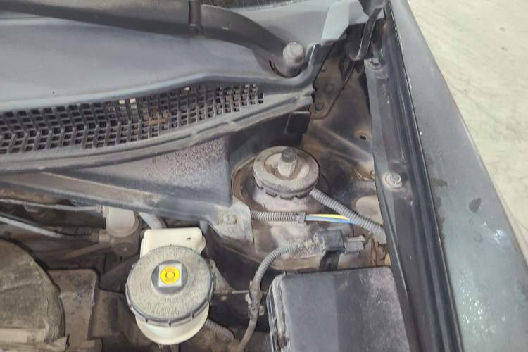Used Honda Crider 2013 1.8L automatic luxury edition Engine Bay Left