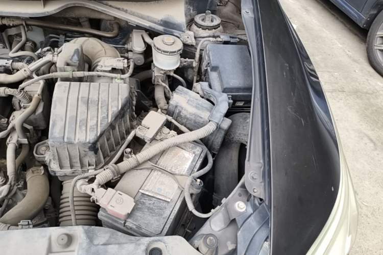 Used Honda Crider 2013 1.8L automatic luxury edition Engine Bay Left