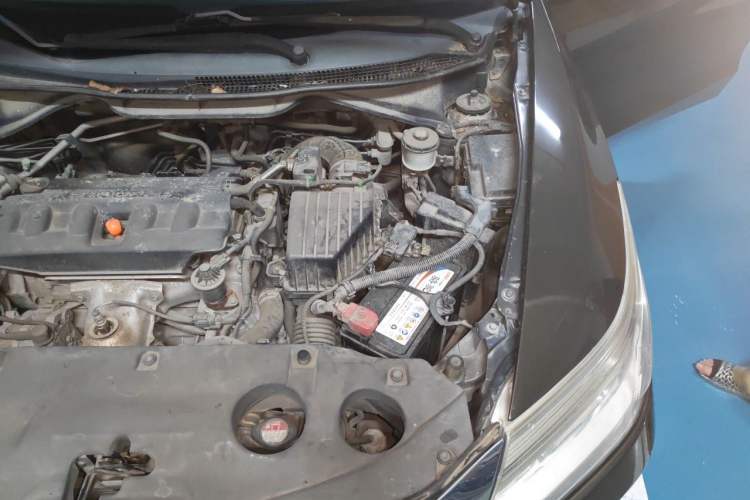 Used Honda Crider 2013 1.8L automatic luxury edition Engine Bay Left