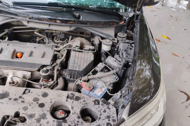 Used Honda Crider 2013 1.8L automatic comfort version Engine Bay Left