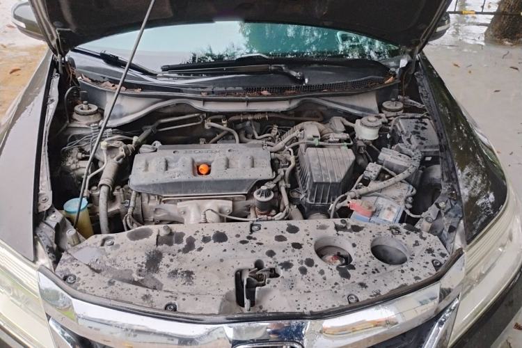 Used Honda Crider 2013 1.8L automatic comfort version Engine Bay