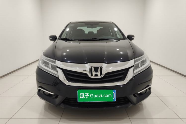 Used Honda Crider 2013 1.8L automatic luxury edition Front