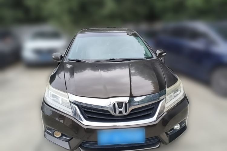 Used Honda Crider 2013 1.8L automatic luxury edition Front