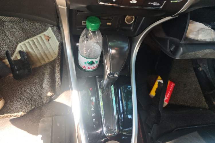 Used Honda Crider 2013 1.8L automatic flagship version Gear Lever