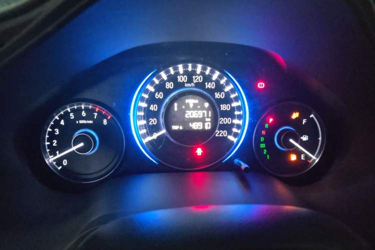 Used Honda Crider 2013 1.8L automatic luxury edition Instrument Cluster