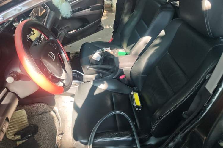 Used Honda Crider 2013 1.8L automatic flagship version Left Front Seat