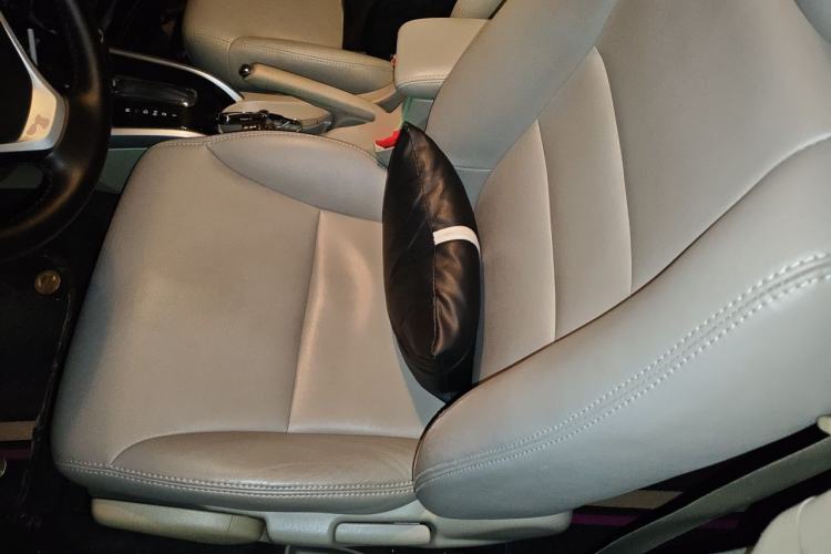 Used Honda Crider 2013 1.8L automatic luxury edition Left Front Seat