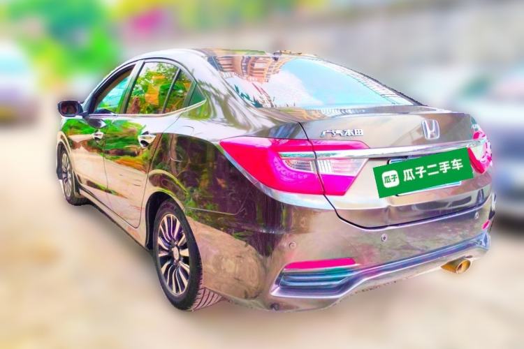 Used Honda Crider 2013 1.8L automatic luxury edition Rear Left 45 Deg