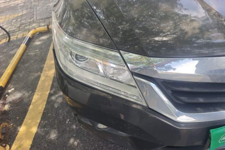 Used Honda Crider 2013 1.8L automatic luxury edition Right Front Headlight