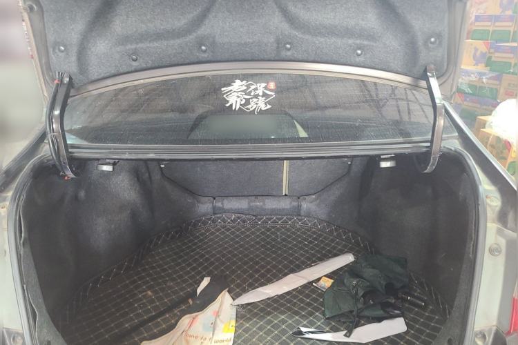 Used Honda Crider 2013 1.8L automatic luxury edition Trunk