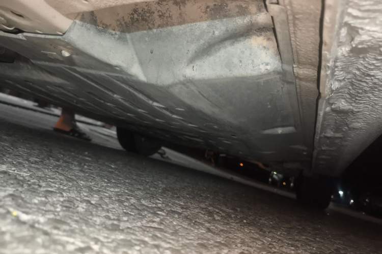 Used Honda Crider 2013 1.8L automatic comfort version Chassis Front Left