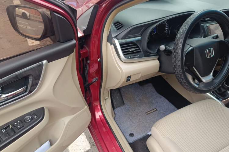 Used Honda Crider 2013 1.8L manual Comfort version Driver Seat