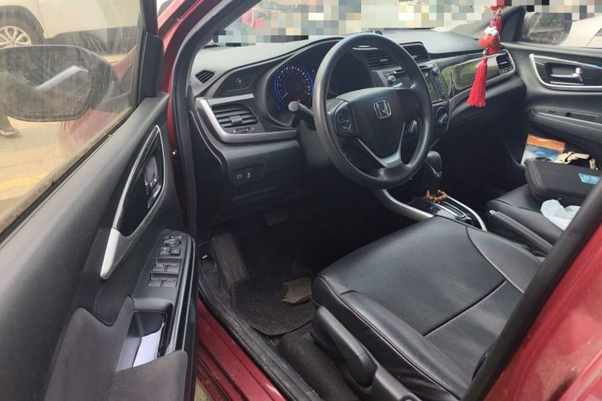 Used Honda Crider 2013 1.8L automatic luxury edition Driver Seat