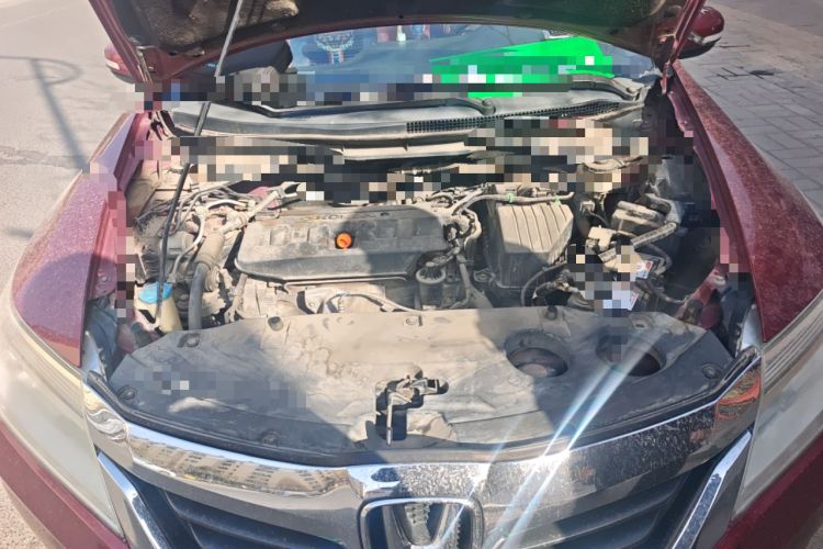 Used Honda Crider 2013 1.8L automatic luxury edition Engine Bay