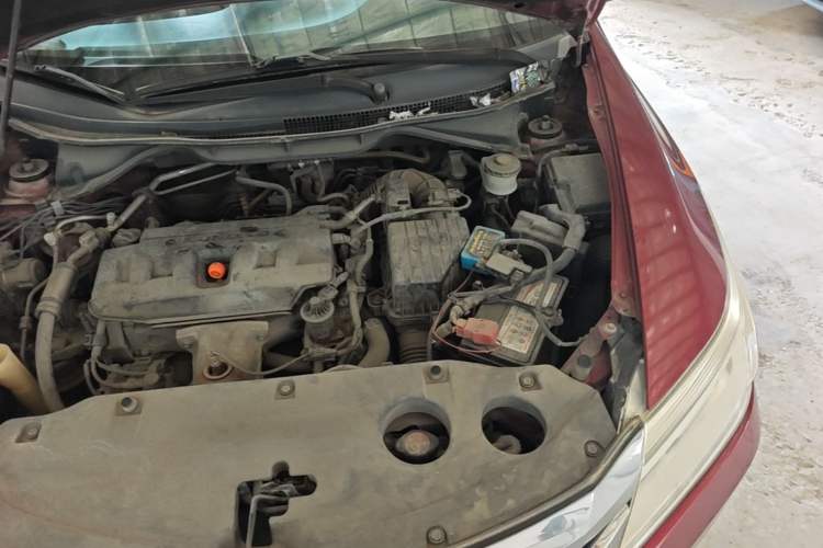Used Honda Crider 2013 1.8L automatic luxury edition Engine Bay Left