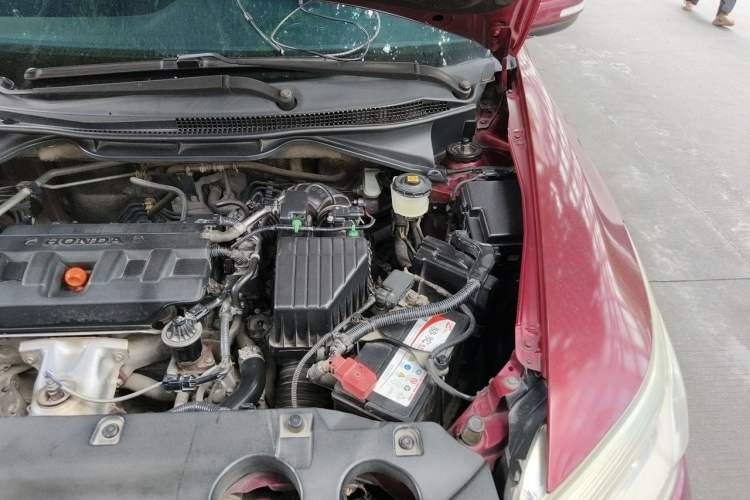 Used Honda Crider 2013 1.8L automatic luxury edition Engine Bay Left