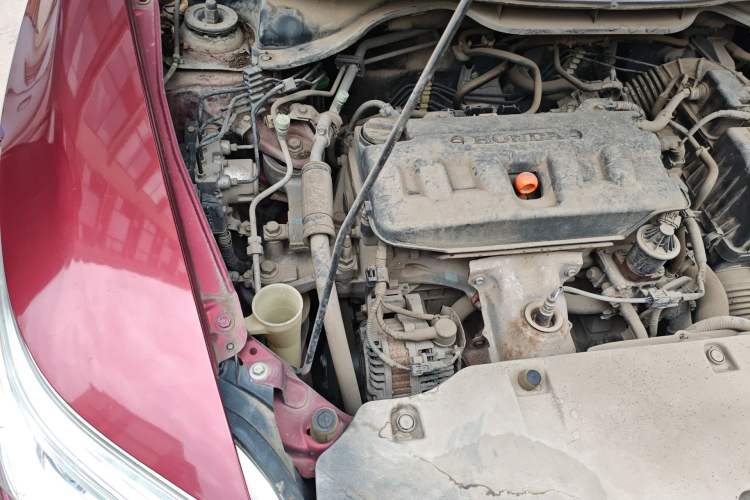Used Honda Crider 2013 1.8L manual Comfort version Engine Bay Right