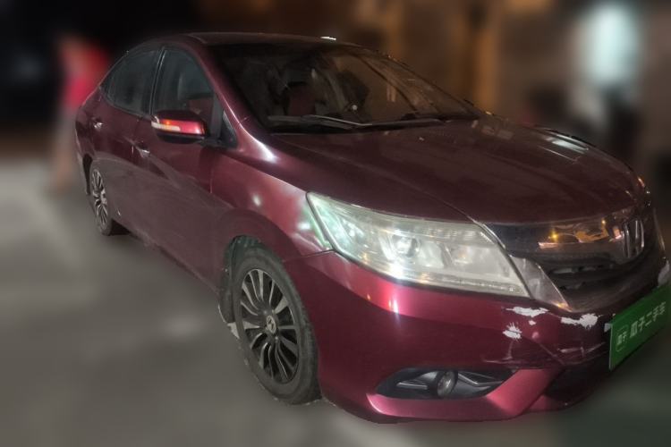 Used Honda Crider 2013 1.8L automatic comfort version Front Right 45 Deg