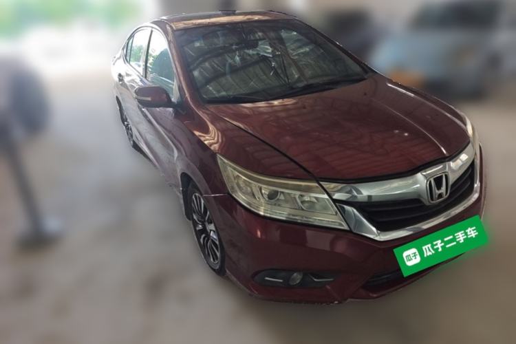 Used Honda Crider 2013 1.8L automatic luxury edition Front Right 45 Deg