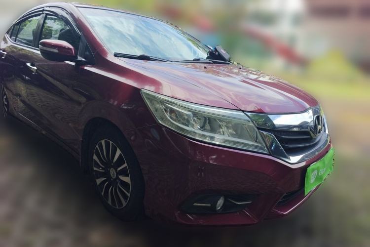 Used Honda Crider 2013 1.8L automatic luxury edition Front Right 45 Deg