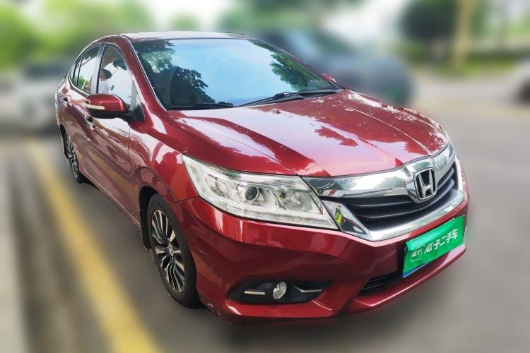 Used Honda Crider 2013 1.8L automatic luxury edition Front Right 45 Deg