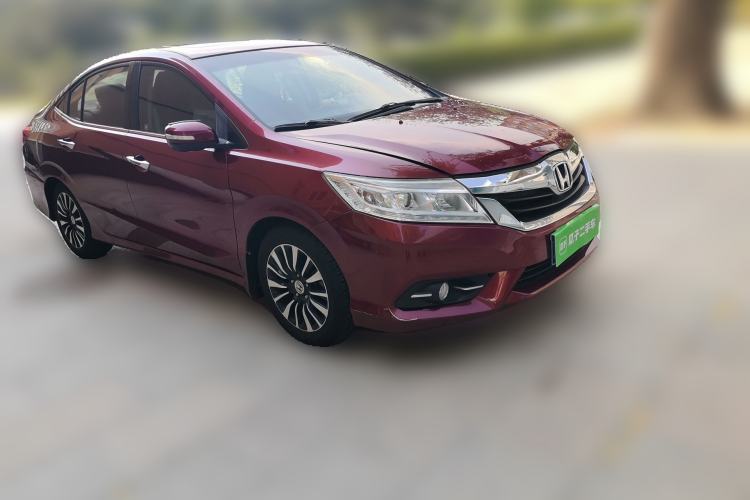 Used Honda Crider 2013 1.8L automatic luxury edition Front Right 45 Deg
