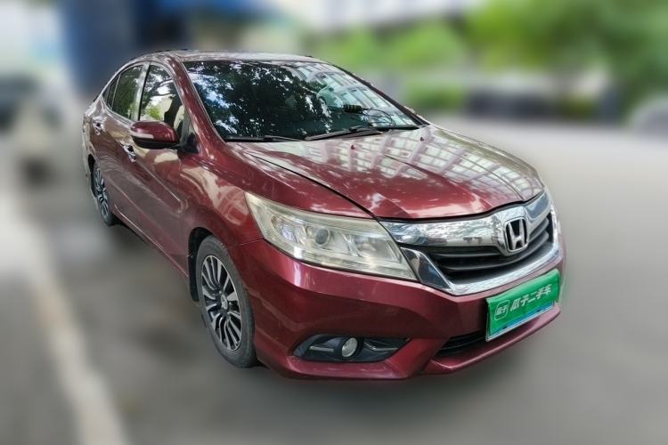 Used Honda Crider 2013 1.8L automatic luxury edition Front Right 45 Deg