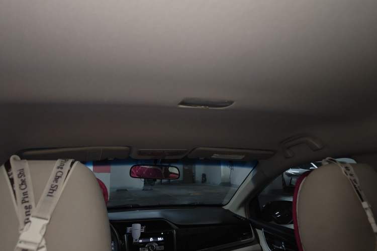 Used Honda Crider 2013 1.8L automatic comfort version Headliner