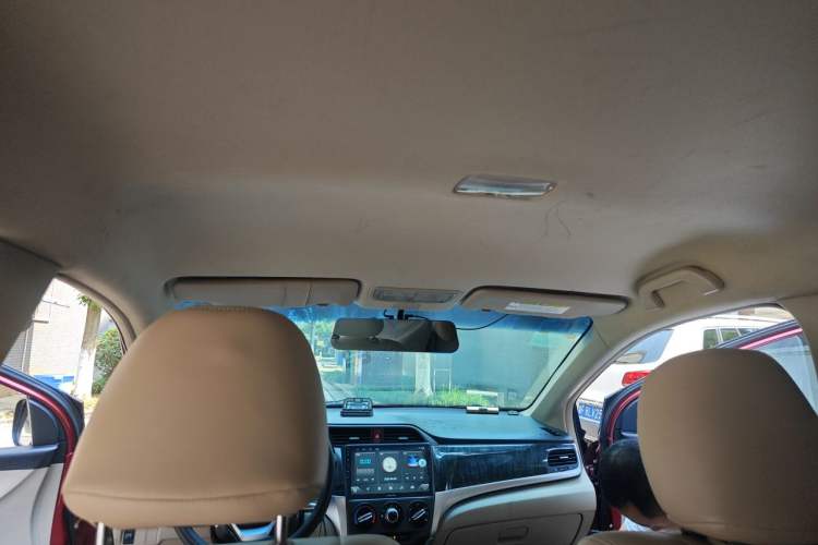 Used Honda Crider 2013 1.8L automatic comfort version Headliner