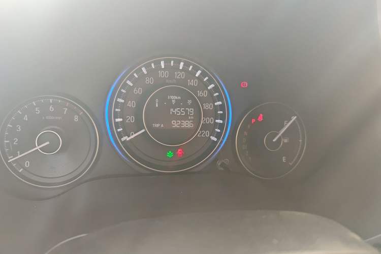 Used Honda Crider 2013 1.8L automatic luxury edition Instrument Cluster