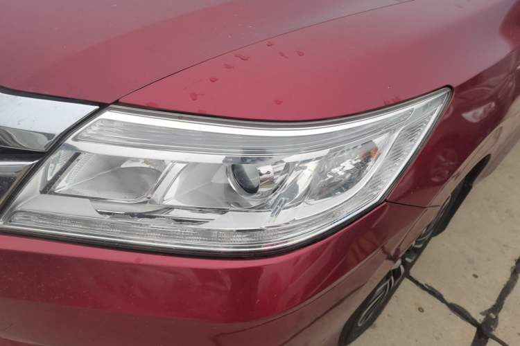 Used Honda Crider 2013 1.8L automatic luxury edition Left Front Headlight
