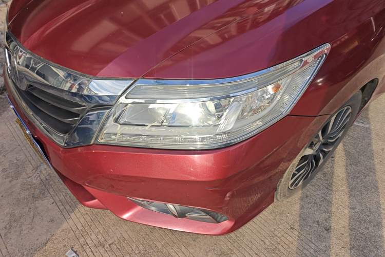 Used Honda Crider 2013 1.8L automatic luxury edition Left Front Headlight