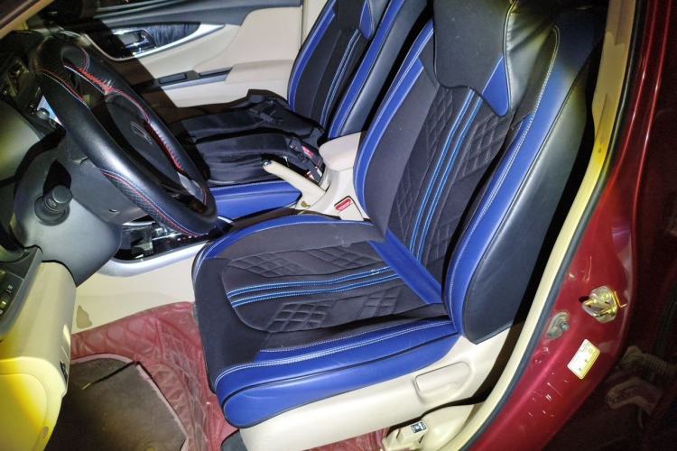 Used Honda Crider 2013 1.8L automatic comfort version Left Front Seat