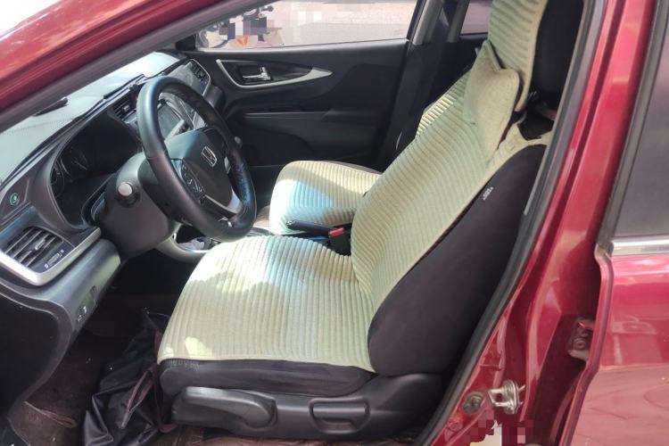 Used Honda Crider 2013 1.8L automatic luxury edition Left Front Seat
