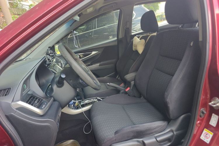 Used Honda Crider 2013 1.8L automatic luxury edition Left Front Seat