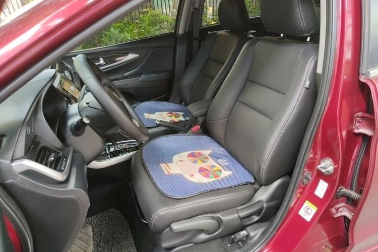 Used Honda Crider 2013 1.8L automatic luxury edition Left Front Seat