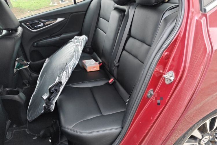 Used Honda Crider 2013 1.8L automatic luxury edition Left Rear Seat