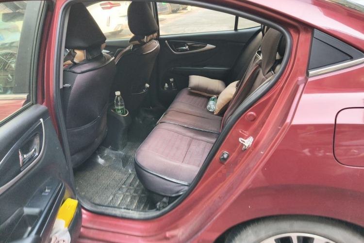 Used Honda Crider 2013 1.8L automatic luxury edition Left Rear Seat