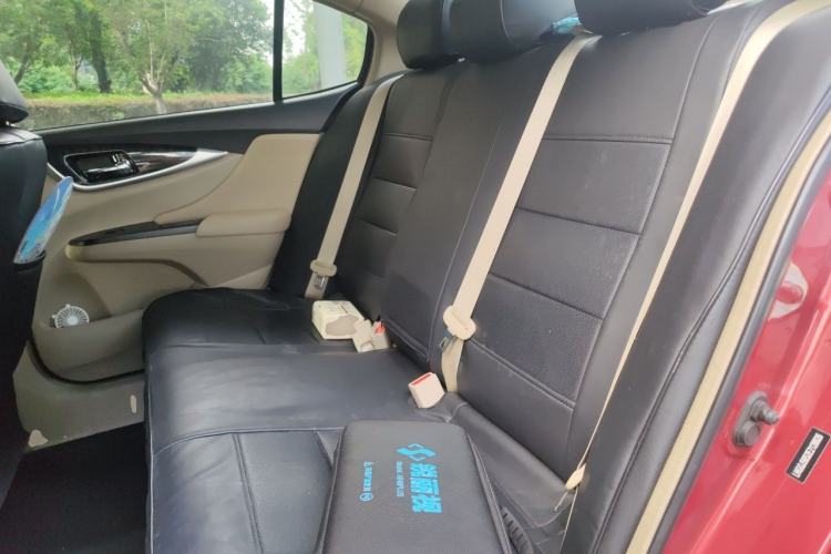 Used Honda Crider 2013 1.8L automatic luxury edition Left Rear Seat